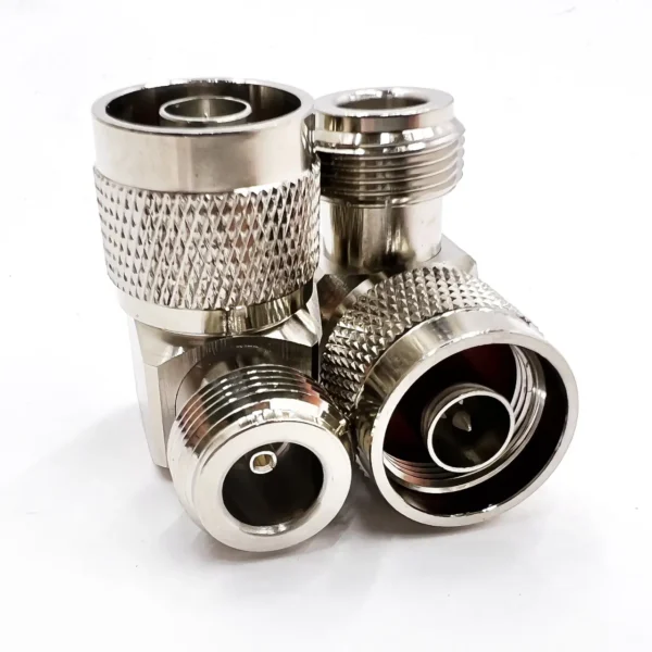 N Type female - N Type male 90° прямокутний високочастотний перехідник (конектор 90° папа - мама)